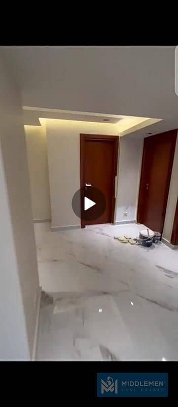 apartment for rent 205 m Fully finished with Kitchen & ACS , hyde park new cairo 7