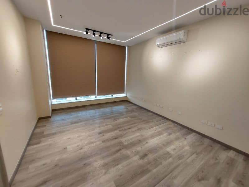 مقر اداري للايجار 300م مميز في التجمع الخامس Office For Rent 300M 4