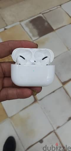 سماعه Airpods Pro بحاله كويسه الحمد لله