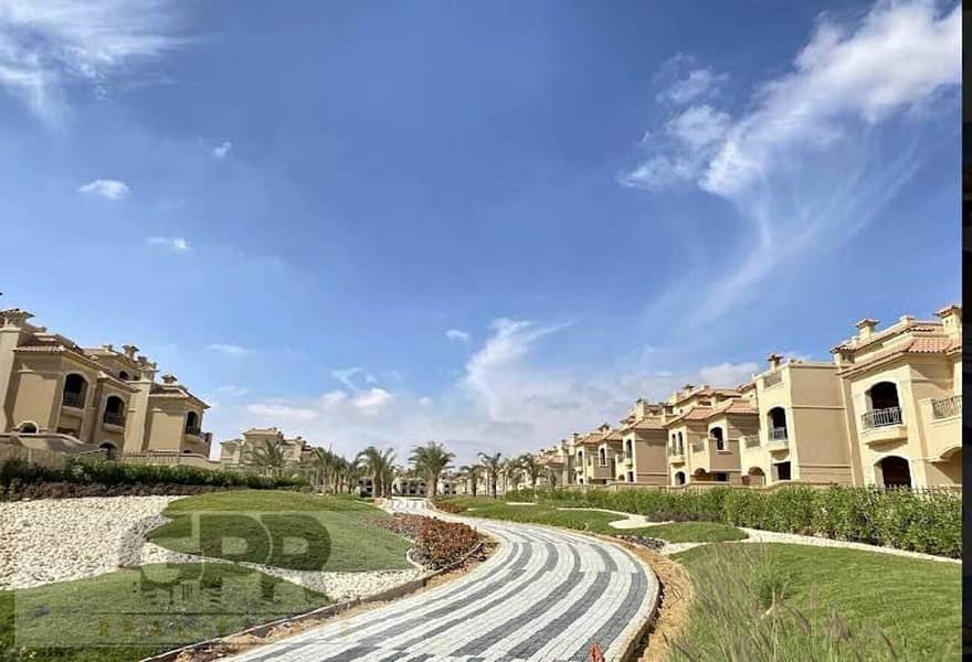 فيلا تاون هاوس للبيع في الباتيو تاون في قلب التجمع الخامس بجوار الجامعه الامريكيه - Townhouse For Sale in Patio Town IN Fifth Settlement 7