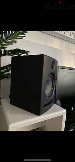 studio monitors Presonus E5 eris