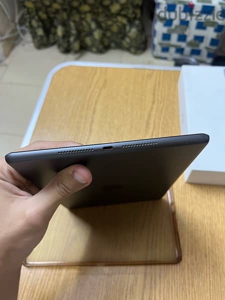 iPad 9 generation 256 GB 4