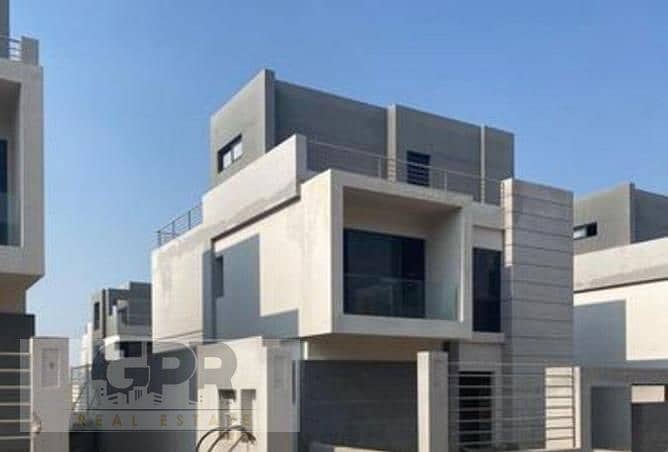 توين فيلا للبيع 274 متر في لافيستا الباتيو تاون التجمع الخامس باقساط علي 7 سنوات Twin villa 274m for sale in La Vista Patio Town New Cairo 2