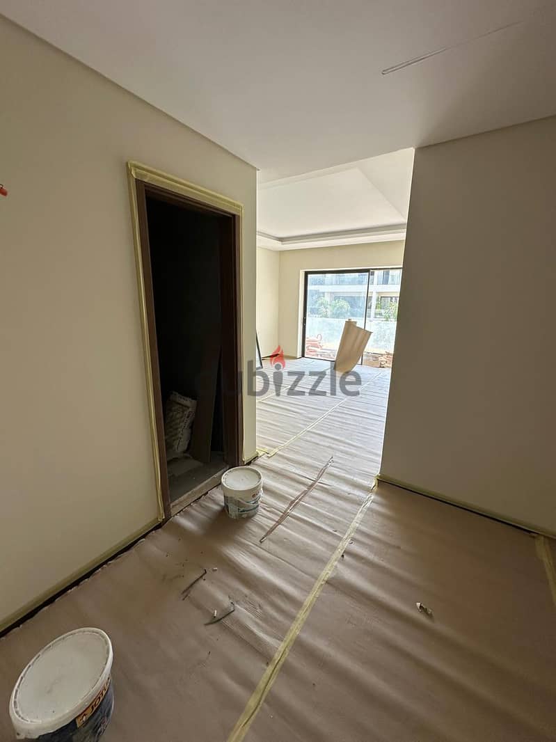 Apartment في ليك فيو Lake View متشطبه بالتكيفات بسعر ممتاز للبيع 1