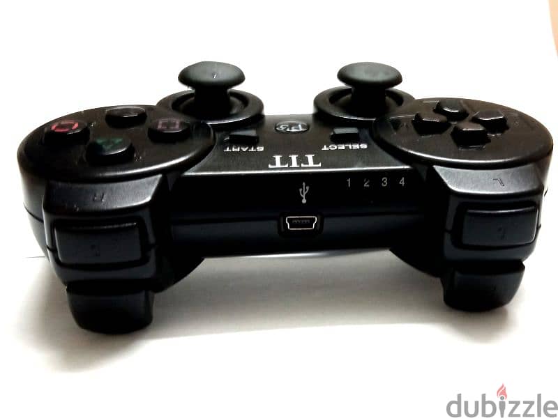 دراع بلايستيشن 3 , PS3 controller +كابل الشاحن 1