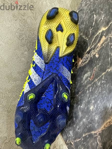 Adidas Jr. predator Freak plus FG 4