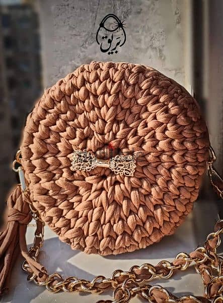 handmade bag -شنطة حريمى مدورة 1