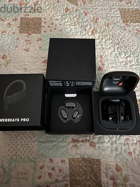 PowerBeats Pro (كانّه جديد استخدام خفيف جدا) 7