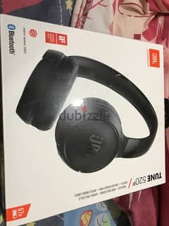 JBl harman TUNE 520bt wireless headphones