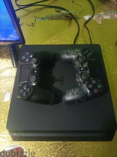 playstation 4 slim 1T بلايستيشن ٤ سليم الف جيجا