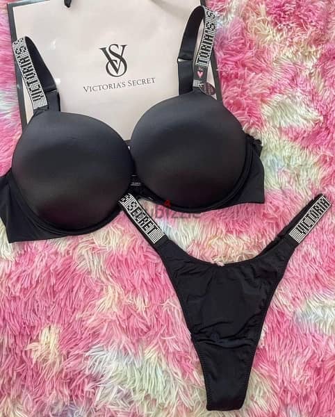 Victoria secret Original Set available all colors and sizes 2