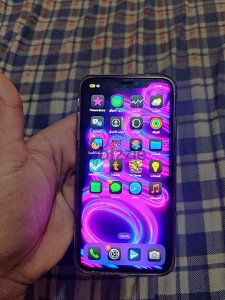 ايفون xs max متعدل إلى 15 pro max 10