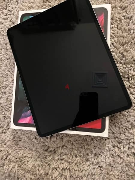 iPad Pro 12.9 2020 (256g) Wi-Fi only 1