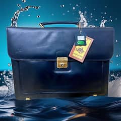 Seven K business briefcase