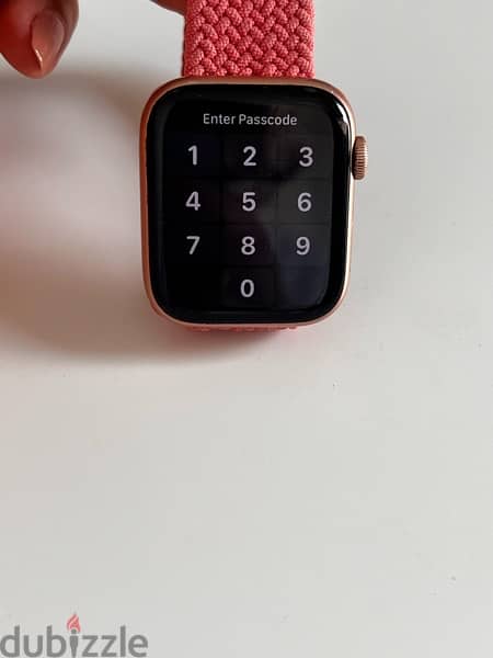 Apple iWatch SE 5