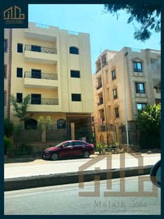 Residential bulding for sale at 1st settlement- عمارة للبيع بالتجمع الأول