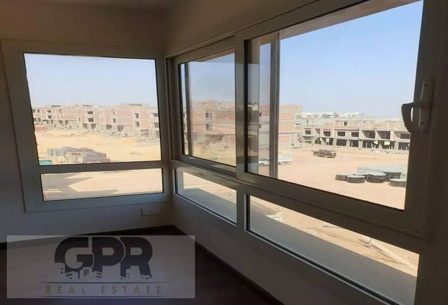 توين هاوس للبيع بسعر مميز في نايا ويست الشيخ زايد امام بيفرلي هيلز | Twin house for sale in Naia West, Sheikh Zayed, in front of Beverly Hills 9