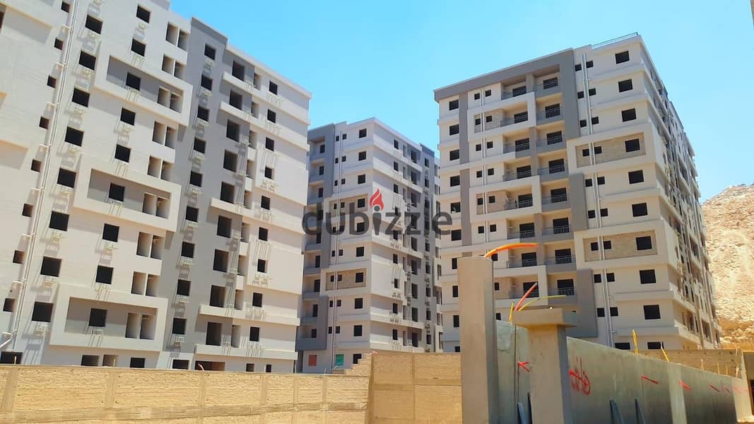 For sale, an apartment of 100 square meters, immediate delivery, in Zahraa Maadi, next to Wadi Degla Club, in installments Maadi V 1