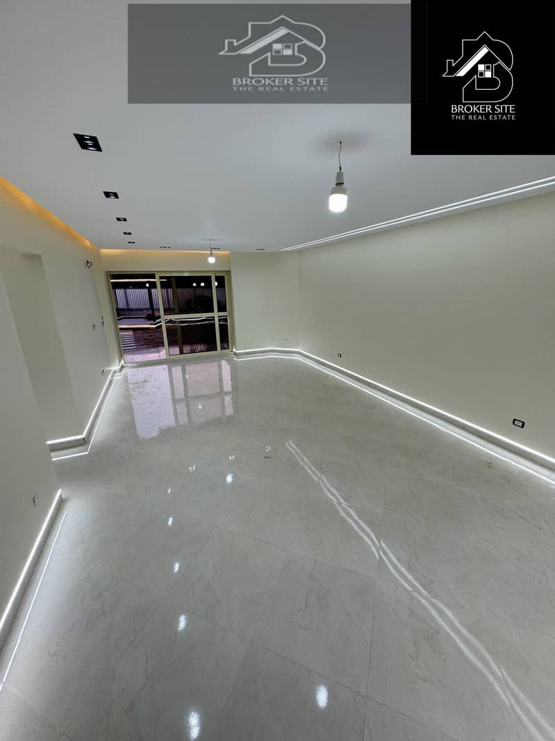 شقة للبيع ارضي بحديقة 260م مرحلة ٣ أ الخمائل الشيخ زايد Apartment For sale Al Khamayel Sheikh Zayed 2