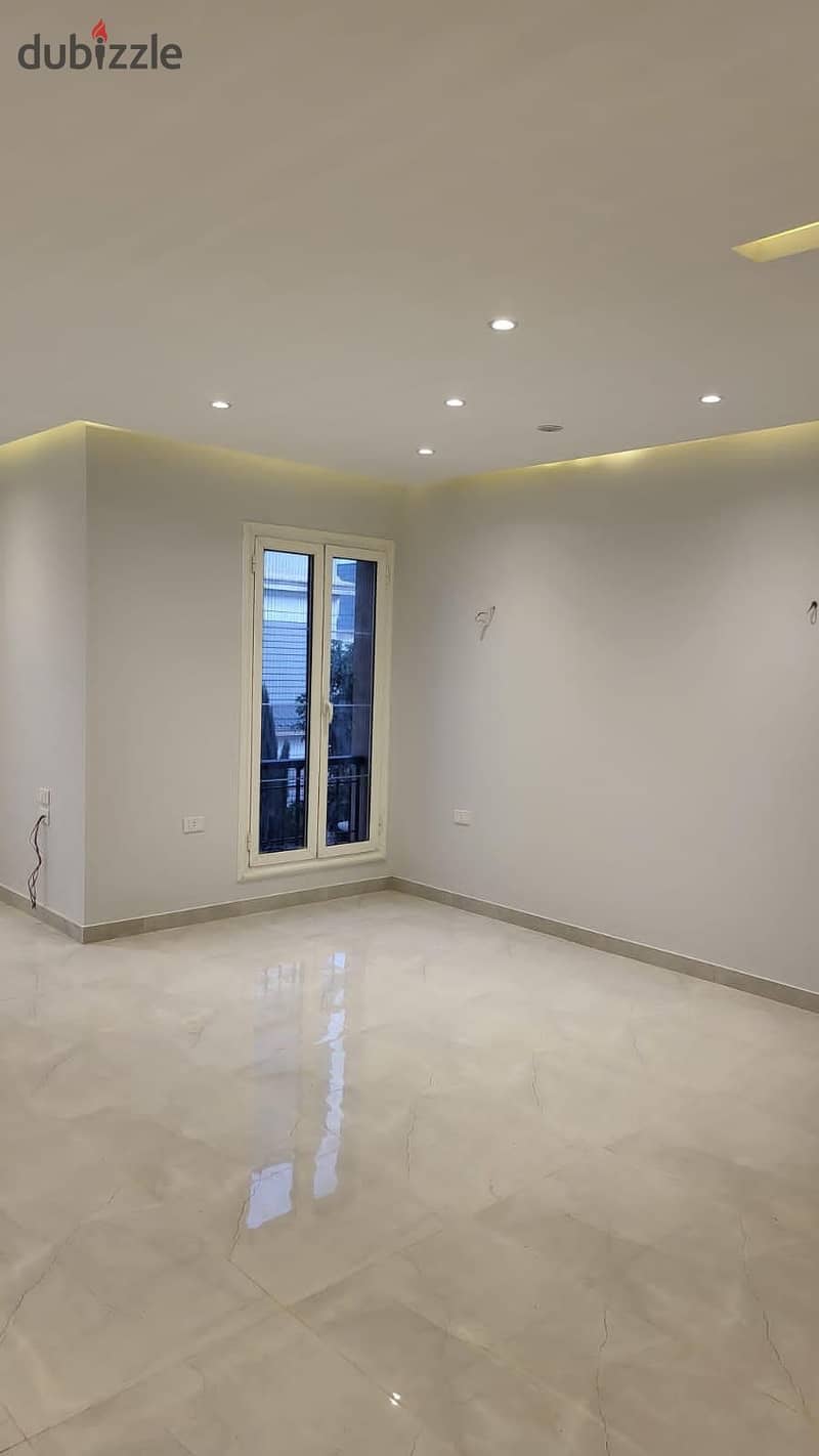 ivilla roof for rent in mountain view erk - executive residence katameya - new cairo تريبلكس رووف ايجار بكمبوند ماونتن فيو اكزيكتيف ريزيدنس التجمع 2