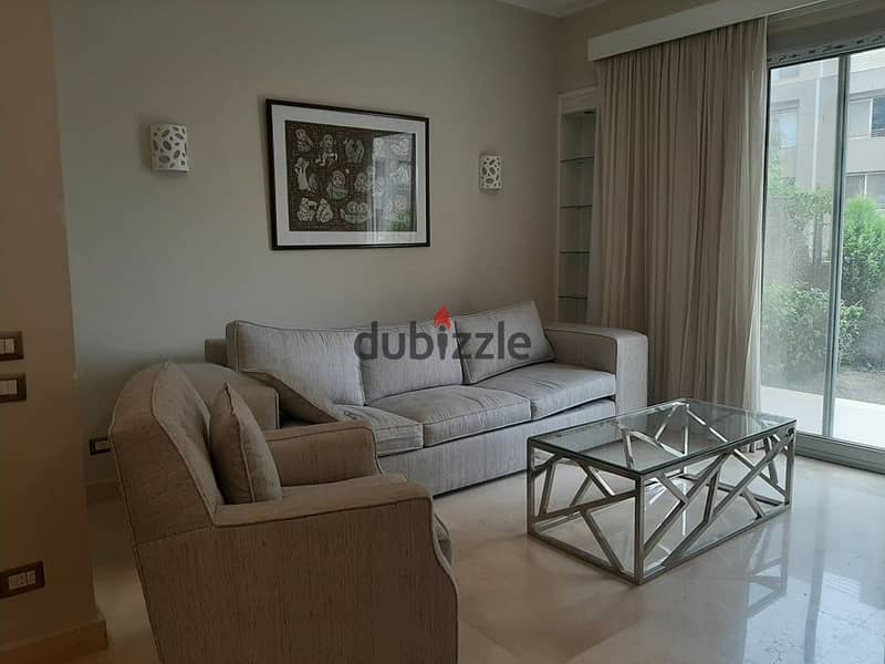 Chic furnished studio apartment for rent in village gate compound beside AUC شقة ستديو ايجار مفروش بكمبوند فيلدج جيت بالم هيلز التجمع مدد طويلة 2