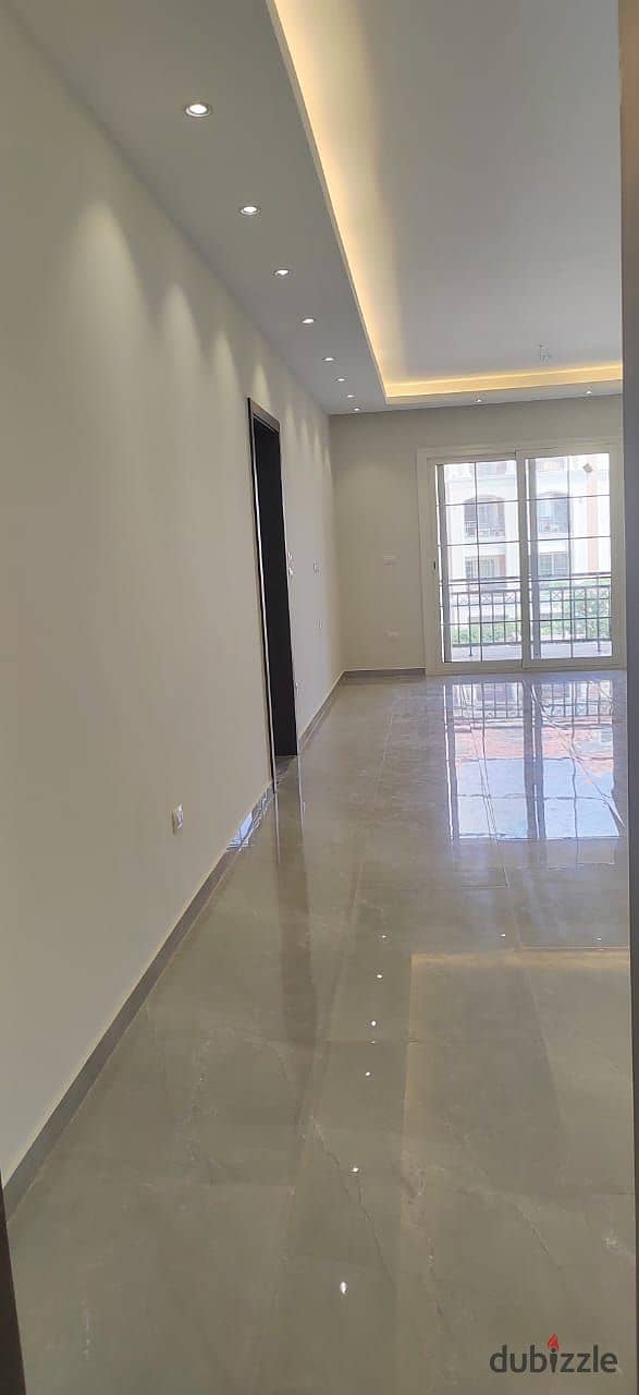 شقه 144م للبيع اكسترا سوبر لوكس بالتكييفات و المطبخ برايم لوكيشن علي اللاندسكيب luxurious apartment for sale  144m in Regent's park compound with AC's 3