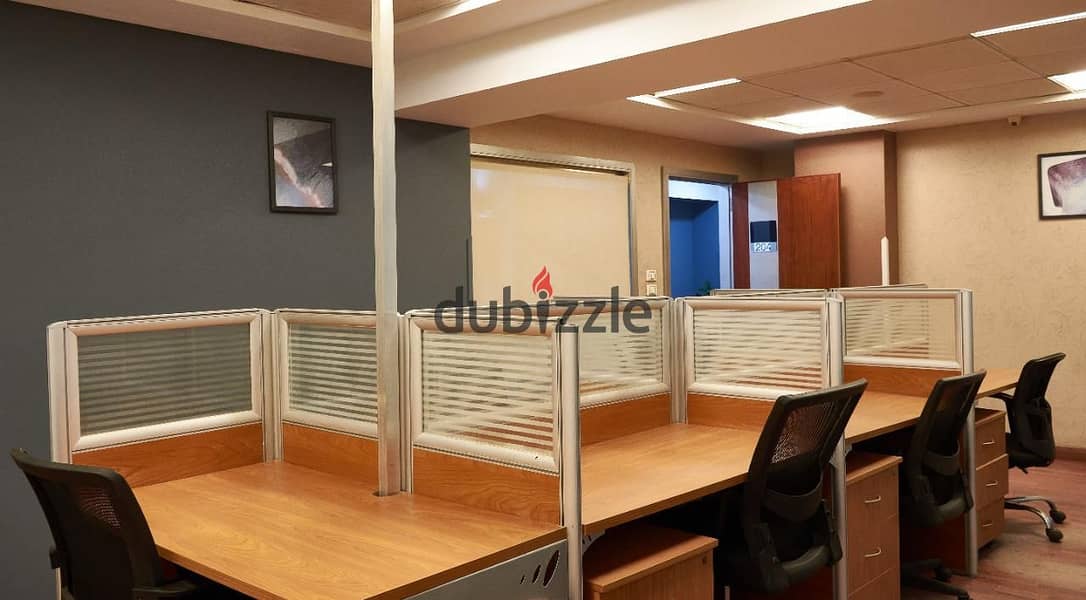 A very distinctive investment administrative building on an area of ​​1638 square meters for companies and administrative institutions, a fully equipp 3