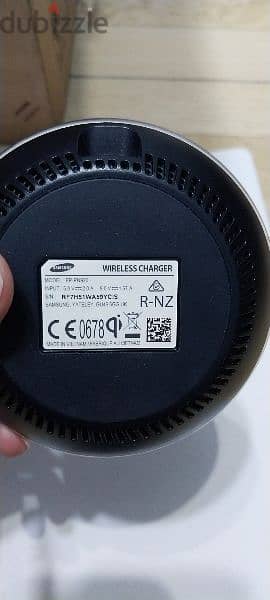 (wirless fast charger (samsung 2