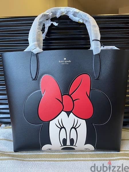 Kate Spade New York X Disney Reversible Minnie Tote with Wristlet 1