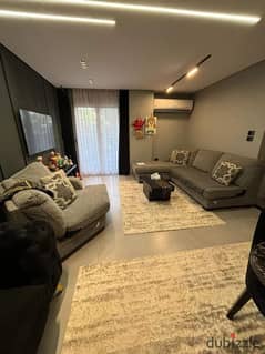 Ground floor apartment with garden in Galleria Moon Valley  شقه بجاردن في التجمع