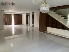 I Villa garden 4 bedrooms for rent with AC's , kitchen in mountainview hyde park اي فيلا جاردن 4 غرف للايجار بالتكييفات و المطبخ بالاجهزه ب ماونتن فيو