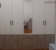 HUB FURNITURE, 5 door wardrobe with mirror