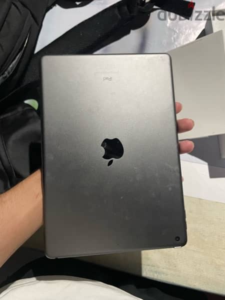 iPad 8 6