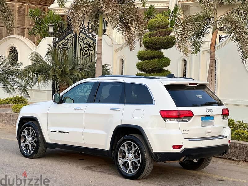 Jeep Grand Cherokee 2021 3