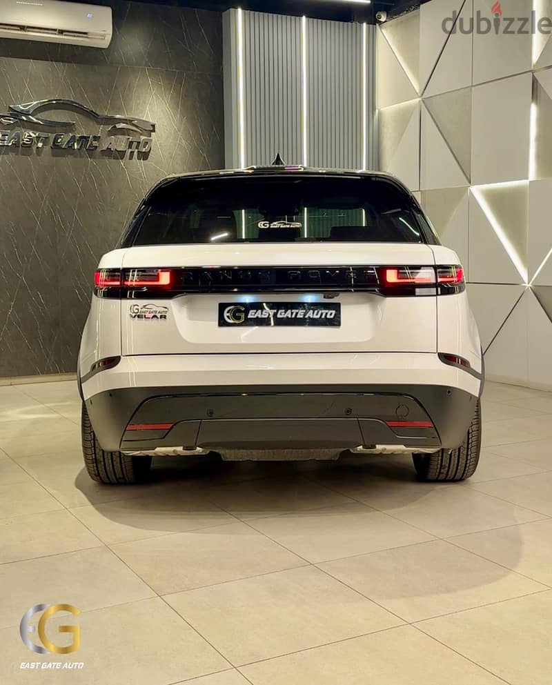 Land Rover Velar 2024 S P250 11