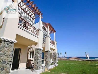 For sale, a fully finished 3-bedroom chalet + Sea View + delivery in 6 months in Ain Sokhna