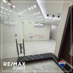 Clinic 70m for rent- The Gate Plaza - Zayed City