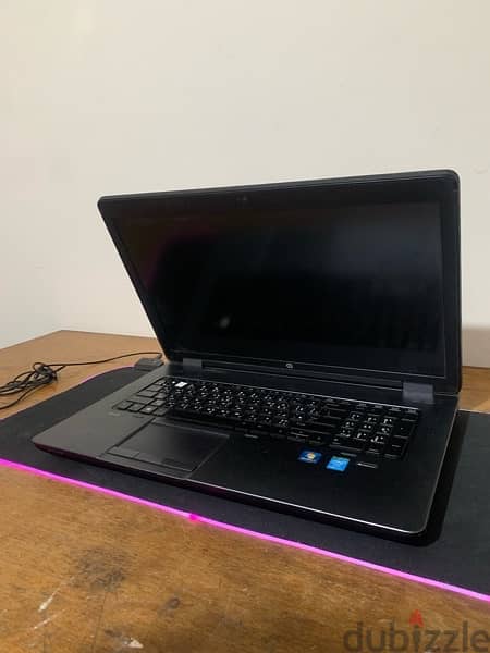 Hp zbook g2 17 كارت ٤ جيجا 1