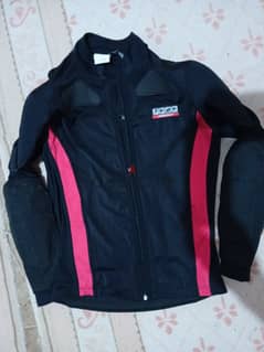 Sport Jacket from Hiprotec جاكيت للعجل ضدالصدمات لسائق الدرجات الناريه