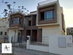 Twin House 300m With 320m land For Sale ready to move At The Lowest Price With A Special View In Palm Hills New Cairo