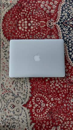 MacBook