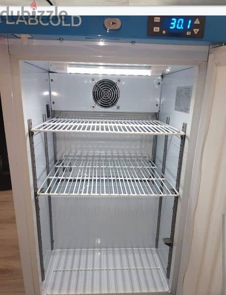 Labcold RLDF0210 Pharmacy Refrigerator - 66 Litres 2