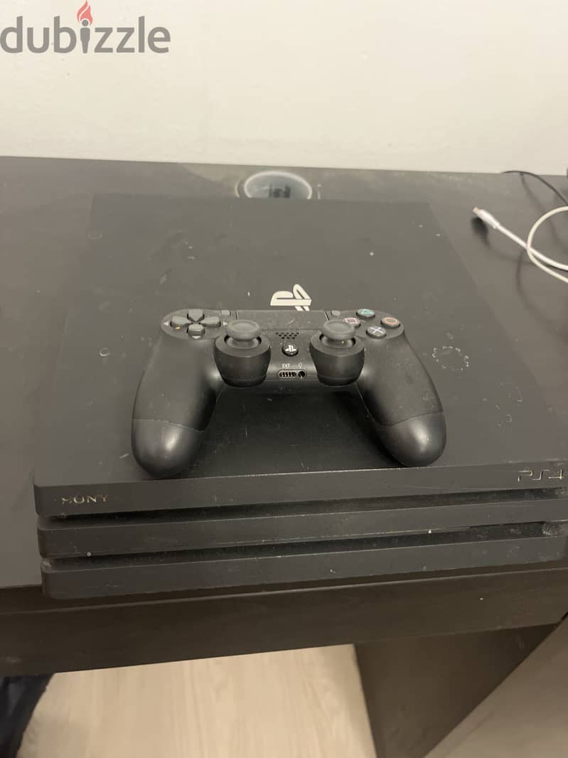 Ps4 Pro 1 terabyte with 1 controller 1