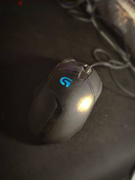 ماوس Logitech g502 hero  ب 999 والله انا خسران في 4