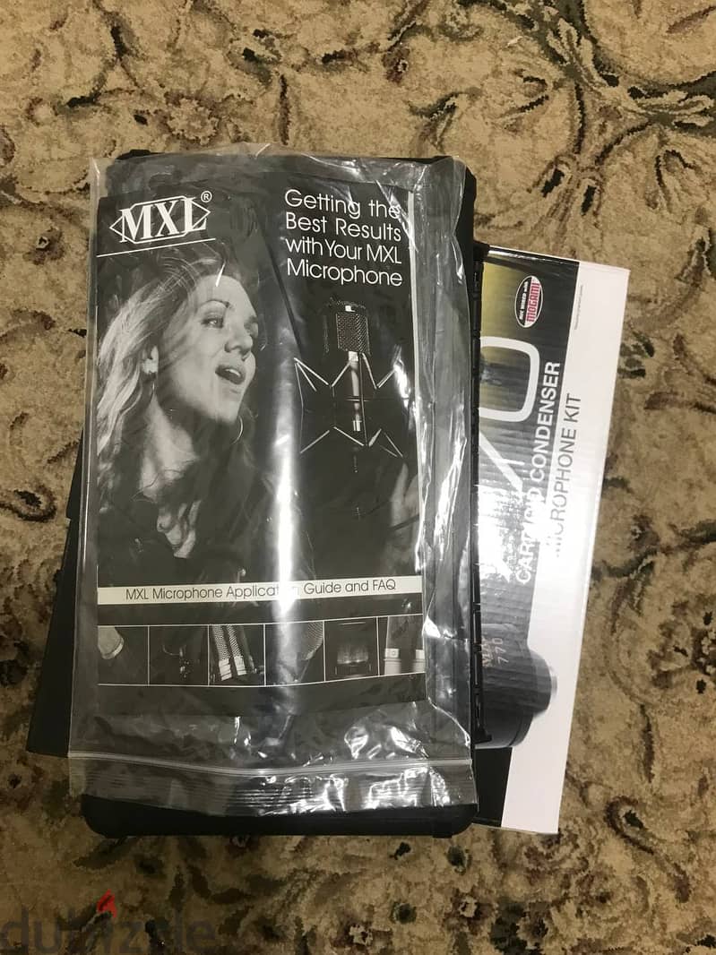 MXL 770 MIC + PHANTOM POWER 1