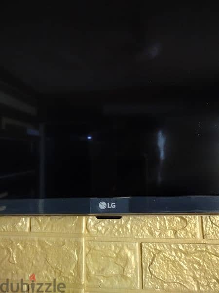 LG 50 SMART UHD 4K بالضمان 3