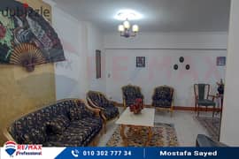 Apartment for rent furnished 135 m Stanley (steps from the sea)