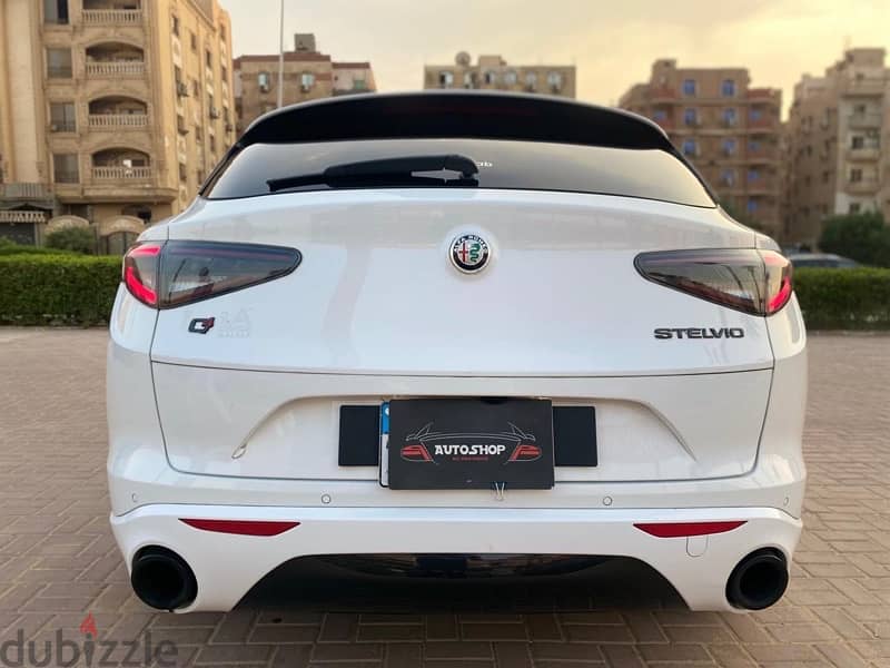 الفا روميو ستلفيو 2021/Alfa Romeo Stelvio 2021  ‏Veloce لون مميز 6