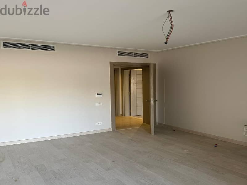 Apartment for sale at New Giza شقة للبيع بكمبوند نيو جيزة أمبرفيل 2