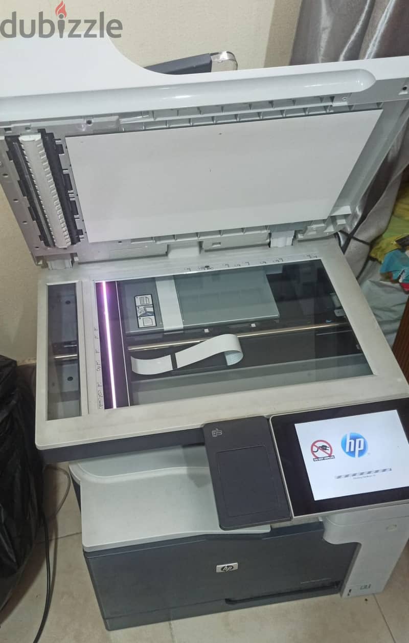 Hp laserjet 700 color MFP M775 printer طابعة 2